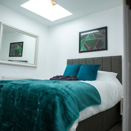 Modern Townhouse Apartment With Free Parking And Wifi Stratford-upon-Avon Dış mekan fotoğraf
