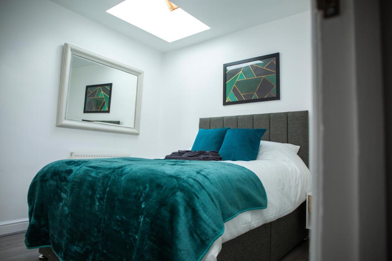 Modern Townhouse Apartment With Free Parking And Wifi Stratford-upon-Avon Dış mekan fotoğraf