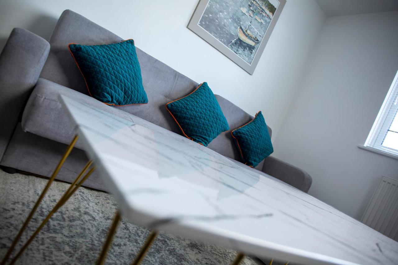 Modern Townhouse Apartment With Free Parking And Wifi Stratford-upon-Avon Dış mekan fotoğraf