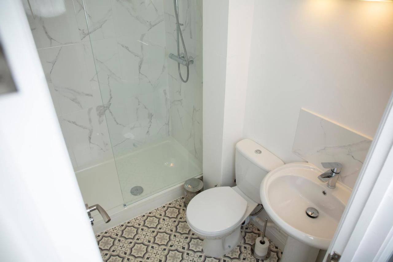 Modern Townhouse Apartment With Free Parking And Wifi Stratford-upon-Avon Dış mekan fotoğraf